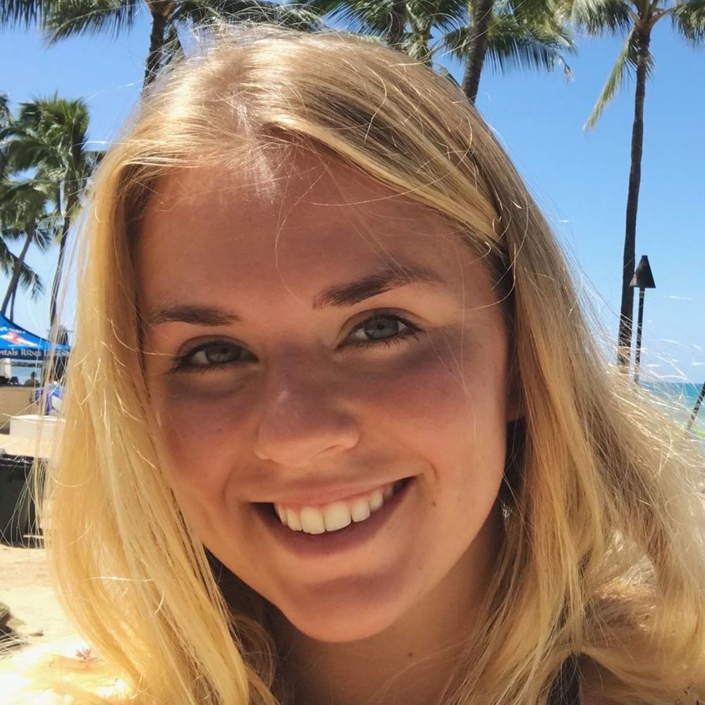 Meet your Posher, Aviva